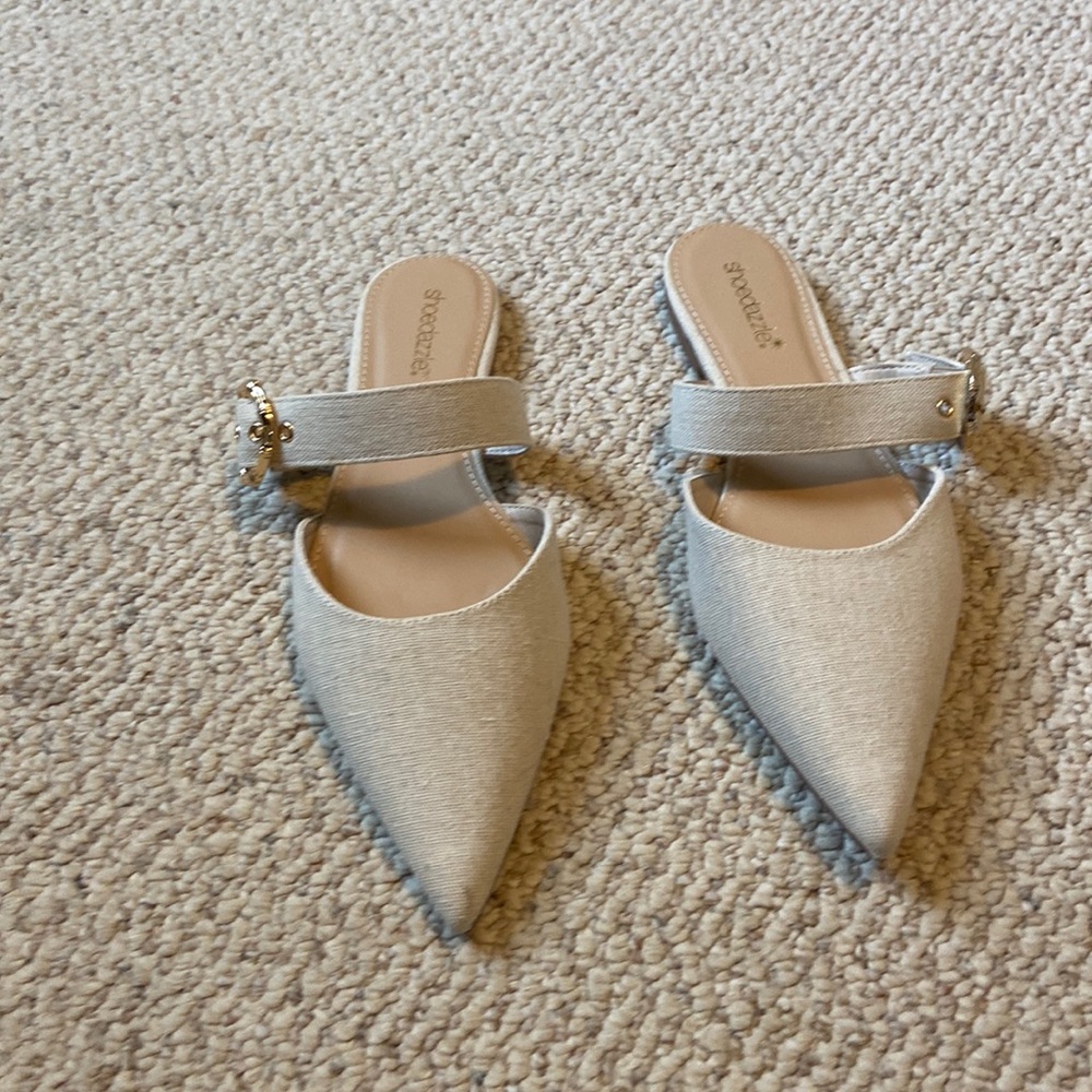 Beige Flats (Showdazzle)